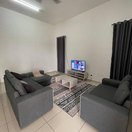 JC 7799 Homestay Jasin Perdana Exterior foto